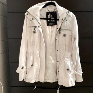 Light spring coat, white, removable hood, lots of details, size XS/S